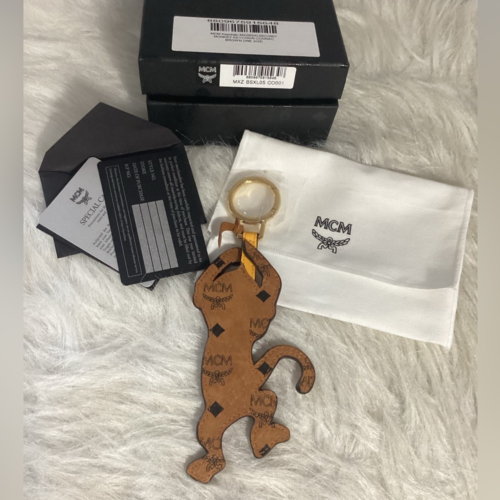 SOLD…..MCM Monkey Keychain Bag Charm Cognac Brown Swarovski Crystal Eyes - Picture 3 of 8